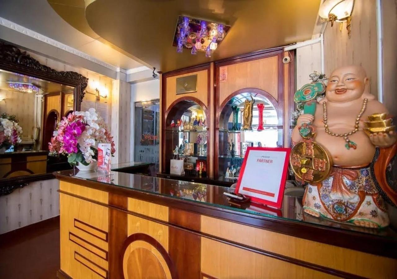 Tan Hoang Long Hotel Ho Chi Minh City Bagian luar foto